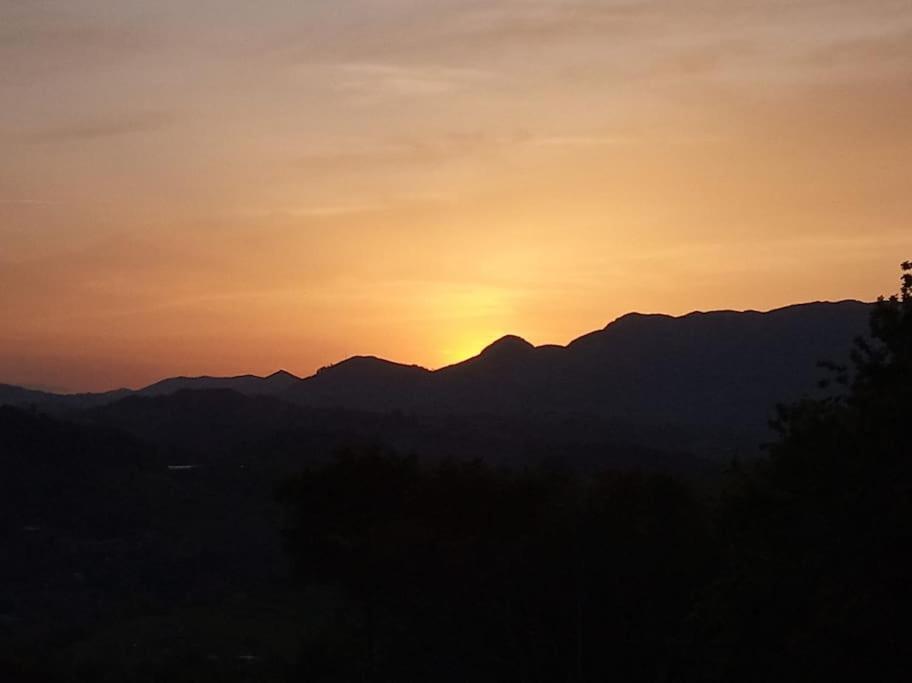 Casa Rural El Cotu En Onís מראה חיצוני תמונה